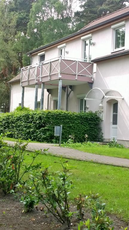 Ostsee Ferienappartements Dierhagen-Strand Klein & Fein Екстер'єр фото